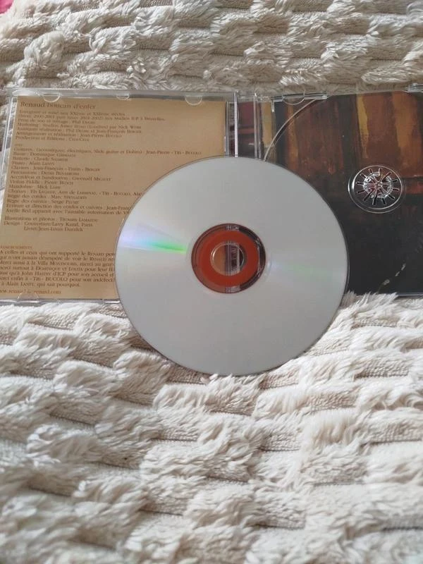 CD de Renaud um inferno de barulho – photo 5